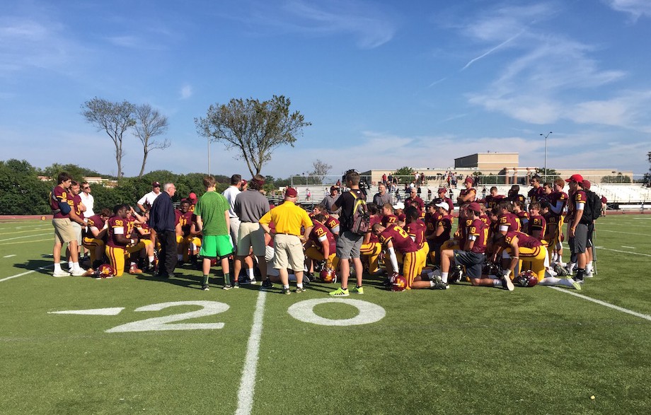 Isaac scores on 2 kick returns in Loyola win over Mount Carmel Medill